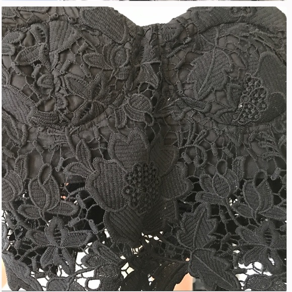 Crop top /lace corset - Picture 3 of 4